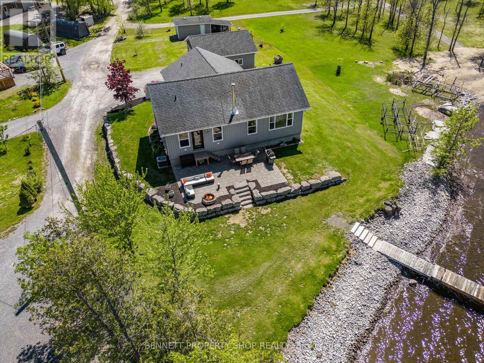 559 Cardinal Lane, Horton, Ontario  K7V 3Z8 - Photo 3 - X12178034