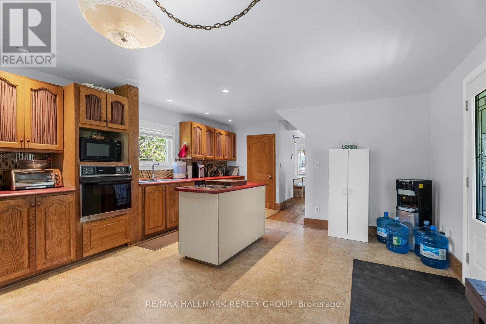 95 Morewood Street, North Dundas, Ontario  K0A 2R0 - Photo 9 - X12178115