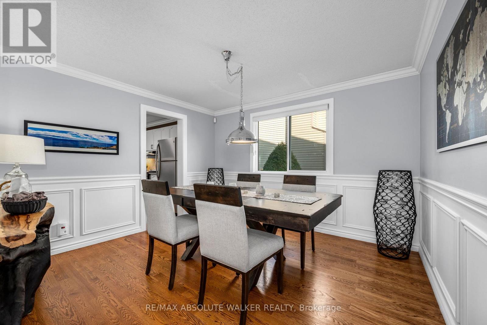 1415 Forest Valley Drive, Ottawa, Ontario  K1C 5M8 - Photo 6 - X12178144