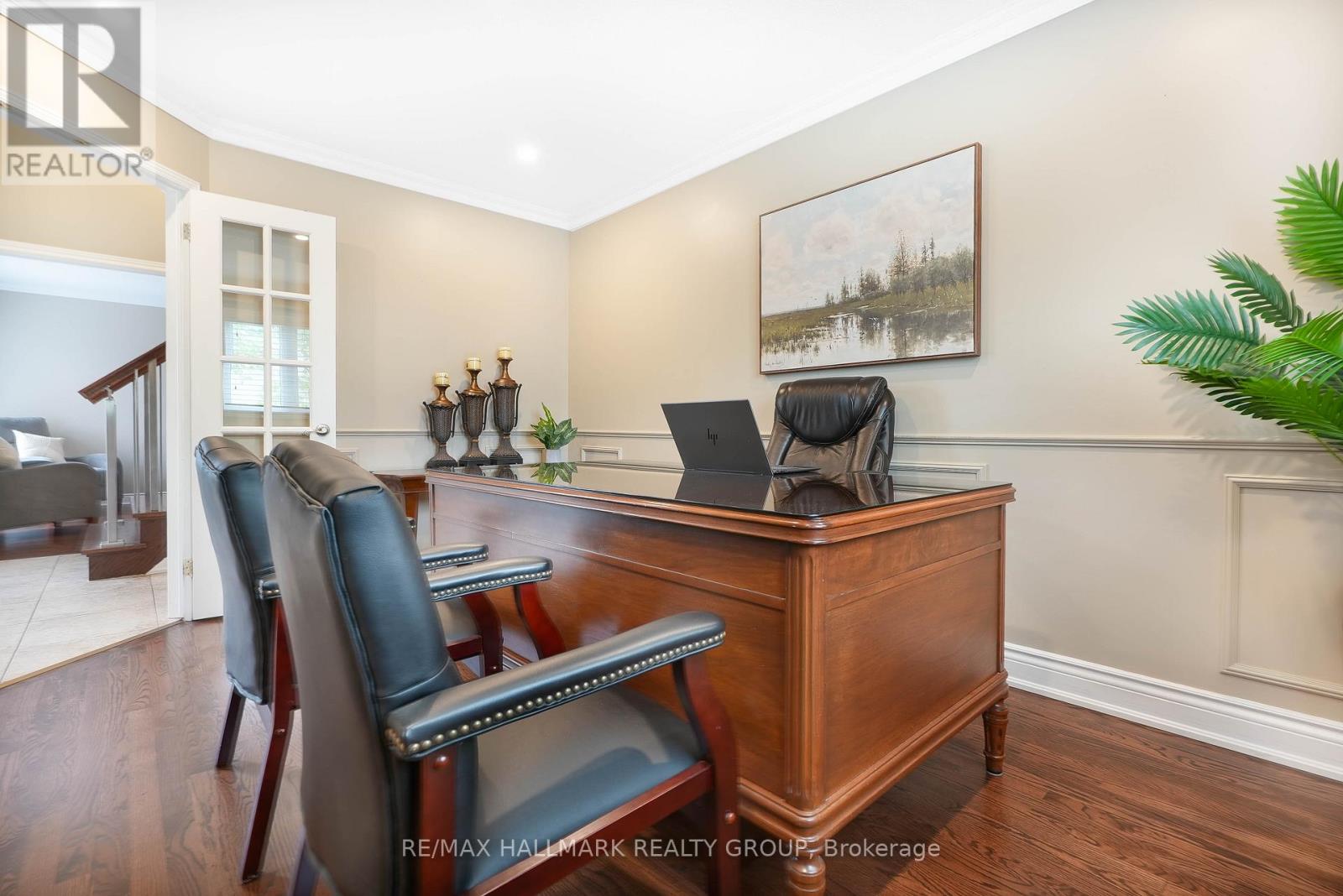 6581 Morningview Street, Ottawa, Ontario  K1C 7H1 - Photo 6 - X12178145