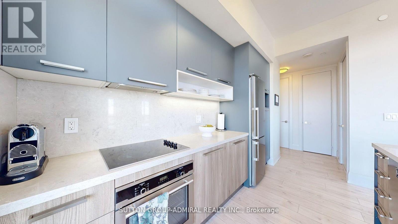 4205 - 36 Park Lawn Road, Toronto, Ontario  M8V 0E5 - Photo 3 - W12071302