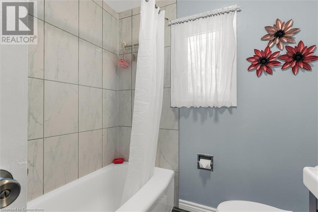 Property at 2101 MEADOWBROOK Road Unit# D image 5