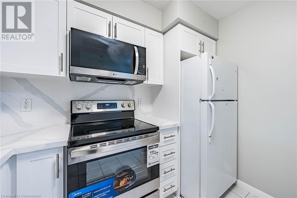 4 Elsinore Path Unit# 402, Toronto, Ontario  M8V 4G7 - Photo 8 - 40734418