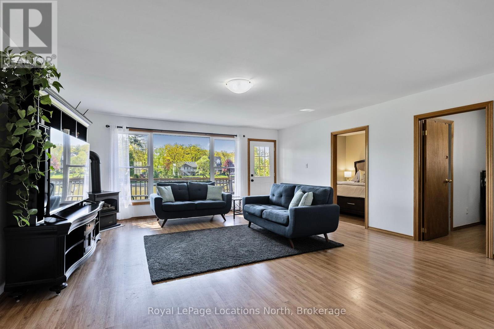 971 Mosley Street, Wasaga Beach, Ontario  L9Z 2G9 - Photo 6 - S12178042