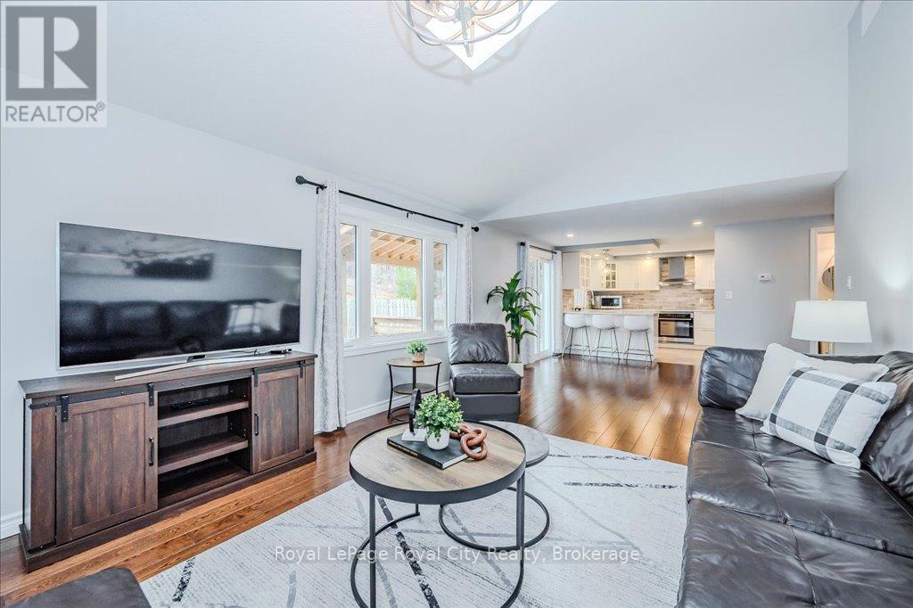 219 Elmira Road S, Guelph, Ontario  N1K 1R1 - Photo 12 - X12178112