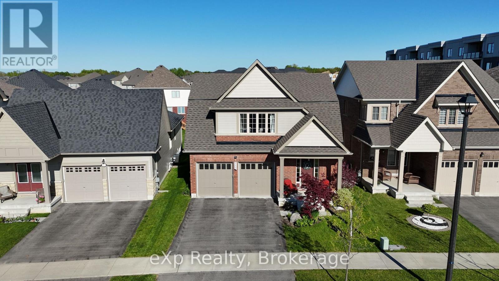 111 Farley Road, Centre Wellington, Ontario  N1M 0H2 - Photo 2 - X12178177
