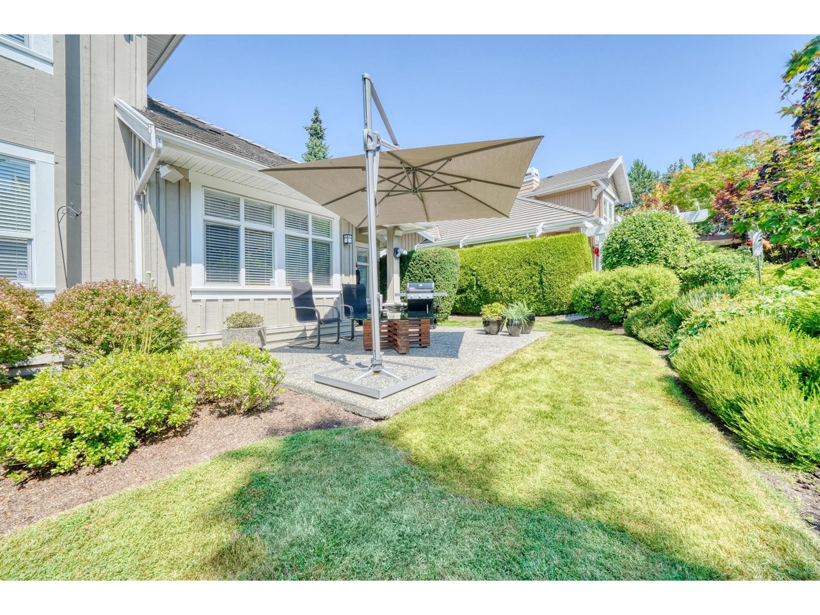11 18088 8 Avenue, Surrey, British Columbia  V3Z 9T6 - Photo 2 - R2971222