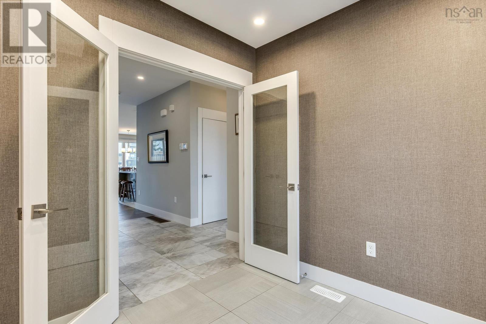 Property at 108 Bradford Place image 5