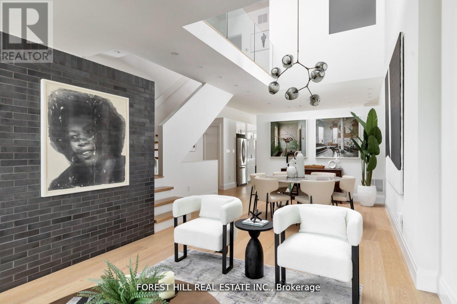 49 BROOKFIELD STREET, Toronto, Ontario
