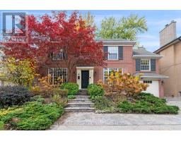 112 MASON BOULEVARD, Toronto, Ontario