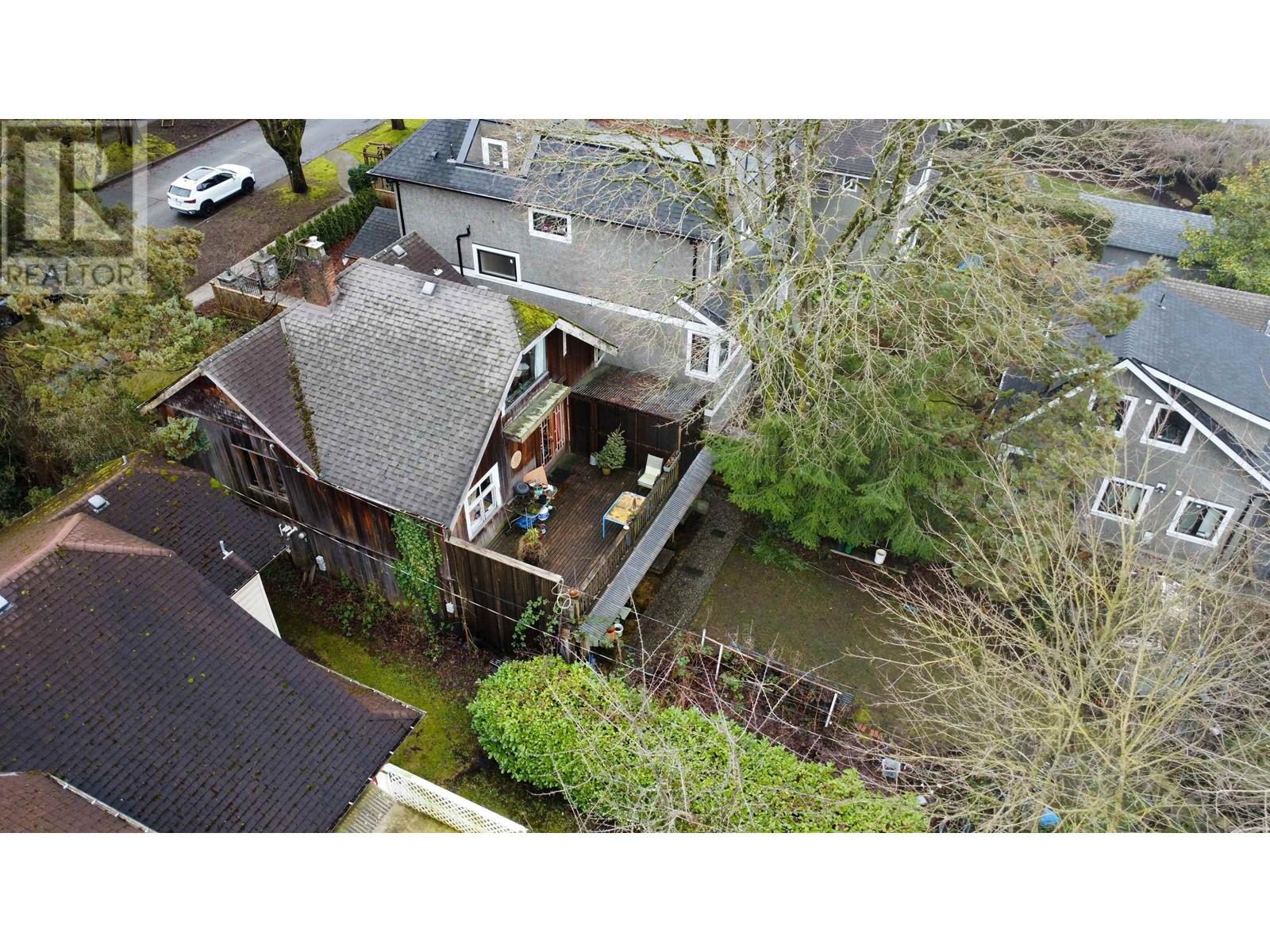 Property at 3813 W 15TH AVENUE image 1