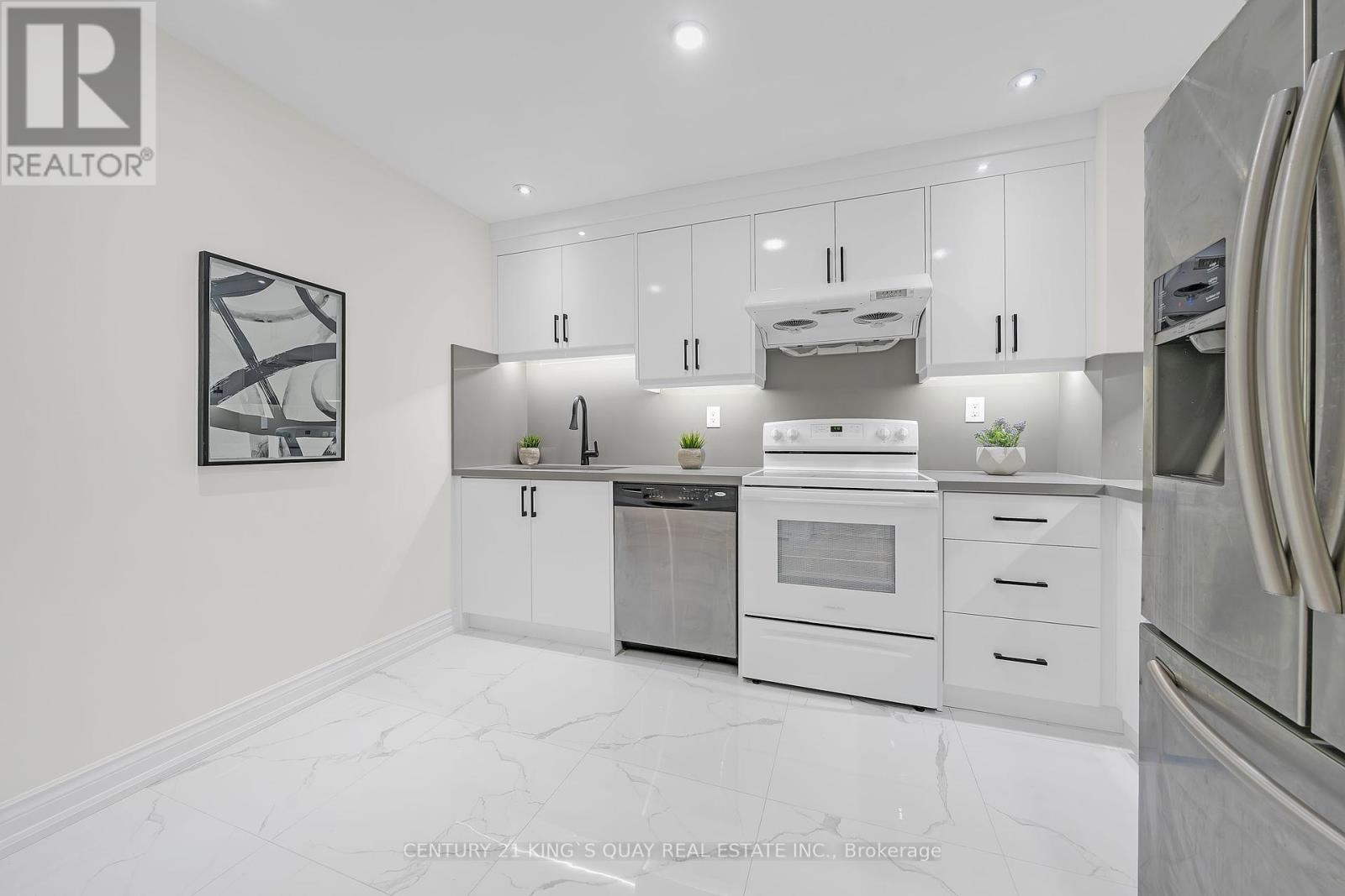 22 Marrakesh Drive, Toronto, Ontario  M1S 3W8 - Photo 7 - E12178019