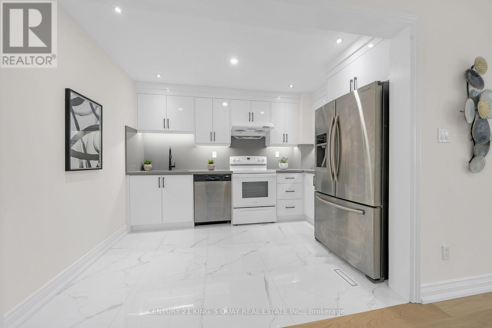 22 Marrakesh Drive, Toronto, Ontario  M1S 3W8 - Photo 9 - E12178019