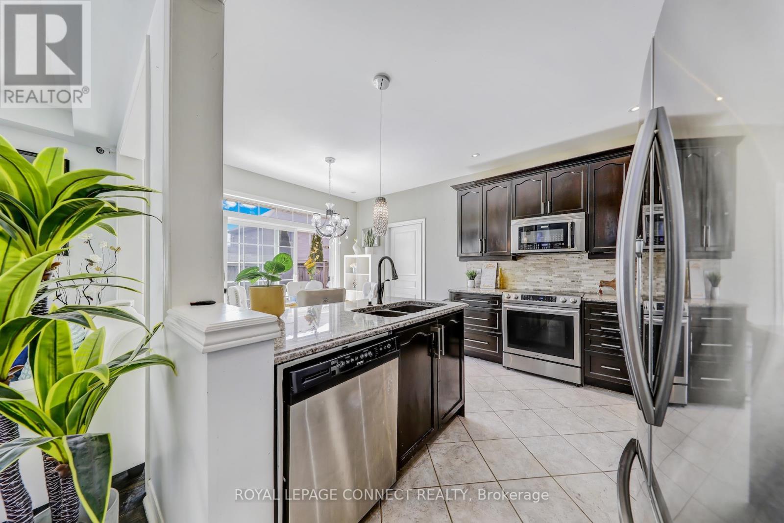 936 Langford Street, Oshawa, Ontario  L1K 0A4 - Photo 11 - E12178060