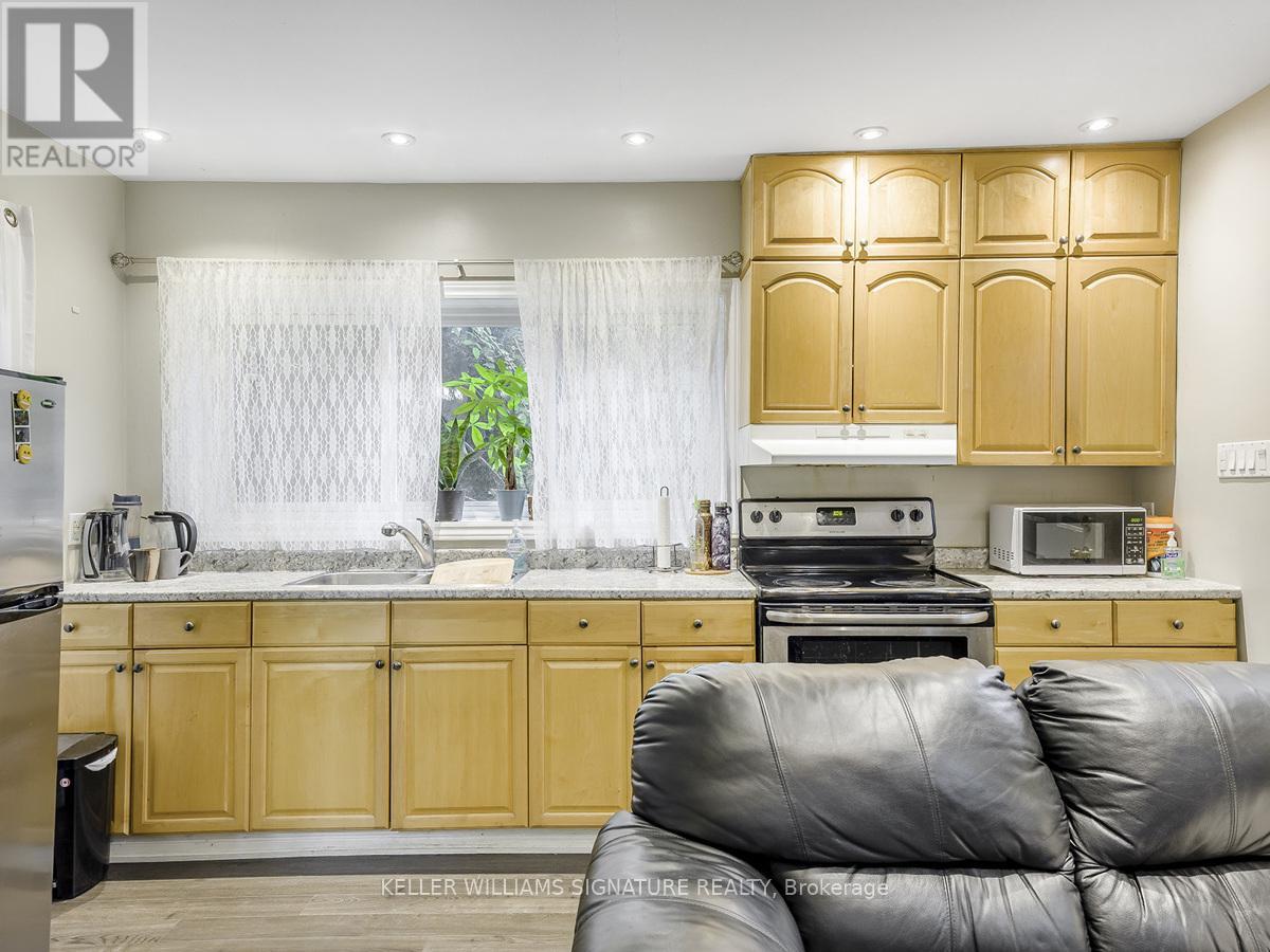 Side Unit - 65 Orton Park Road, Toronto, Ontario  M1G 3V1 - Photo 14 - E12178066