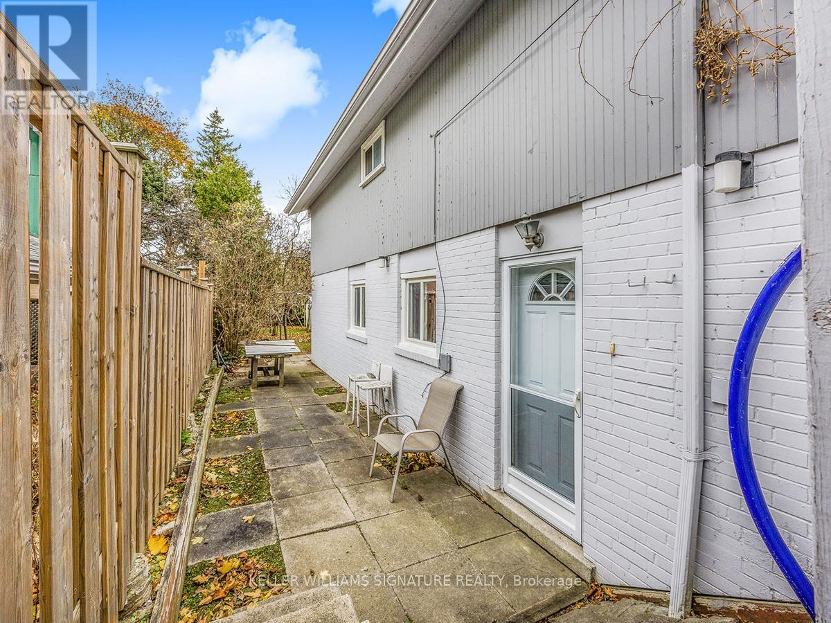 Side Unit - 65 Orton Park Road, Toronto, Ontario  M1G 3V1 - Photo 3 - E12178066