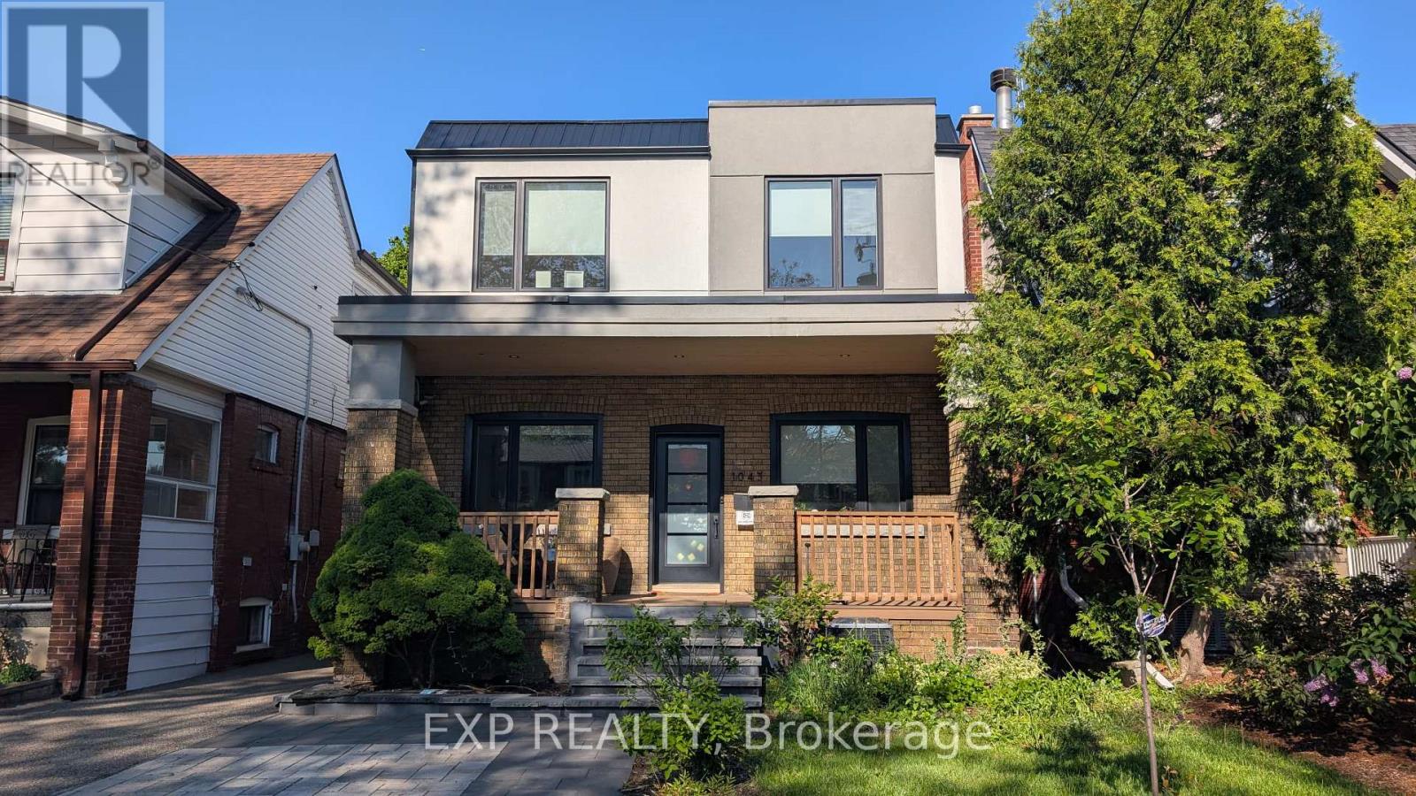 1043 Logan Avenue, Toronto, Ontario  M4K 3G2 - Photo 1 - E12178148