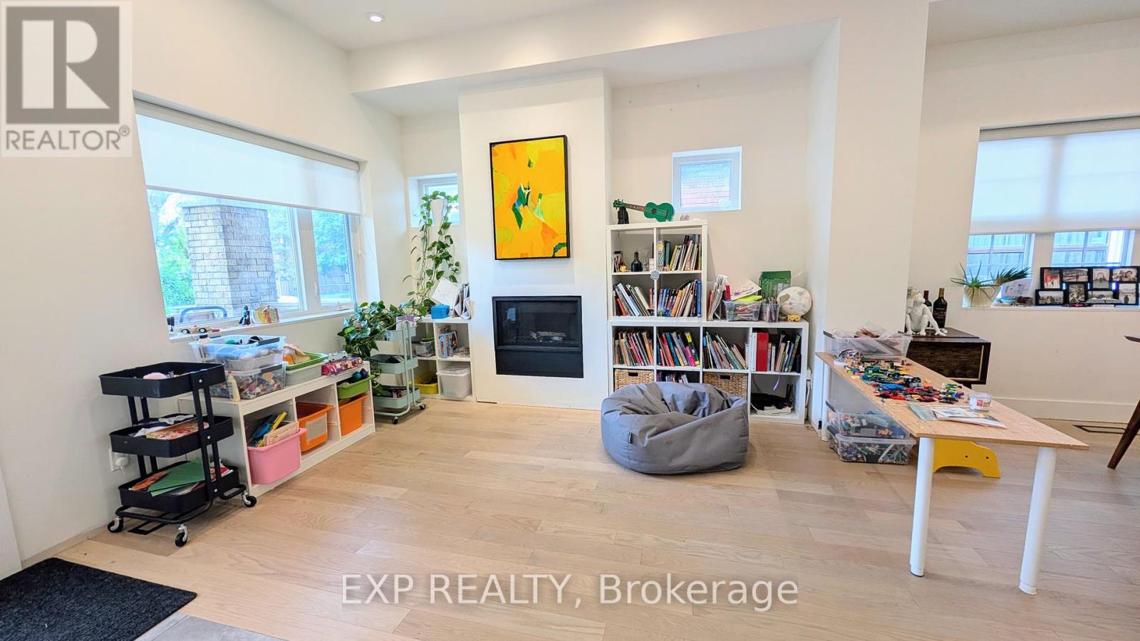 1043 Logan Avenue, Toronto, Ontario  M4K 3G2 - Photo 4 - E12178148