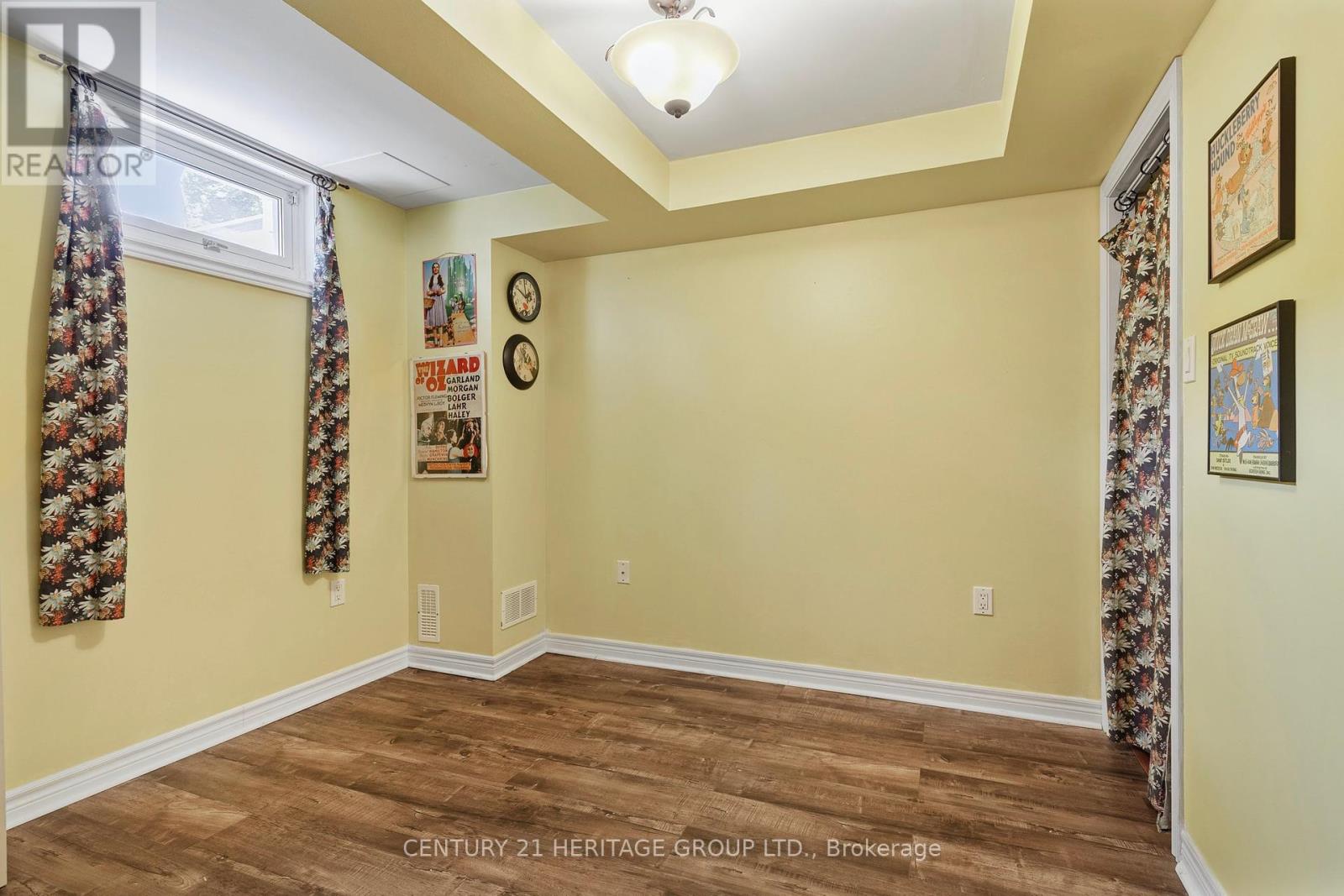 59 Highland Terrace, Bradford West Gwillimbury (Bradford), Ontario  L3Z 3E9 - Photo 8 - N12178051