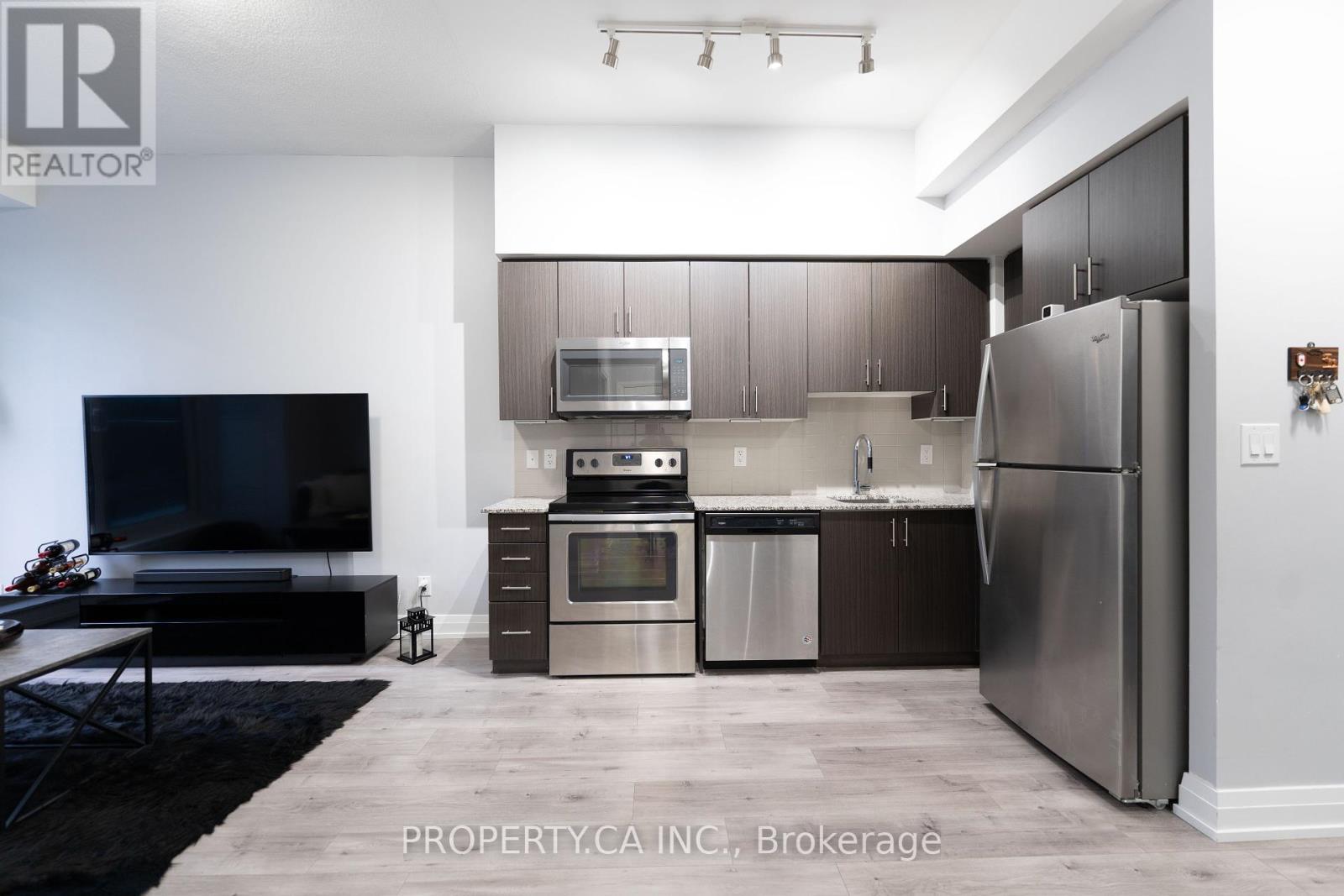 302 - 3700 Highway 7 Road, Vaughan, Ontario  L4L 0G8 - Photo 11 - N12178052