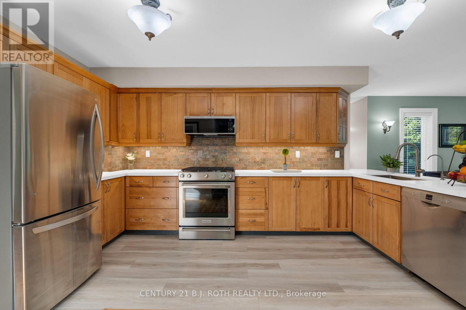 3809 East Street, Innisfil, Ontario  L9S 2L9 - Photo 14 - N12178065