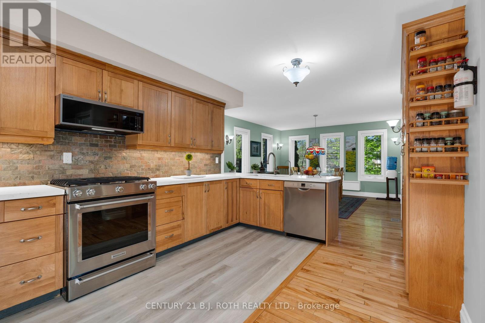 3809 East Street, Innisfil, Ontario  L9S 2L9 - Photo 15 - N12178065