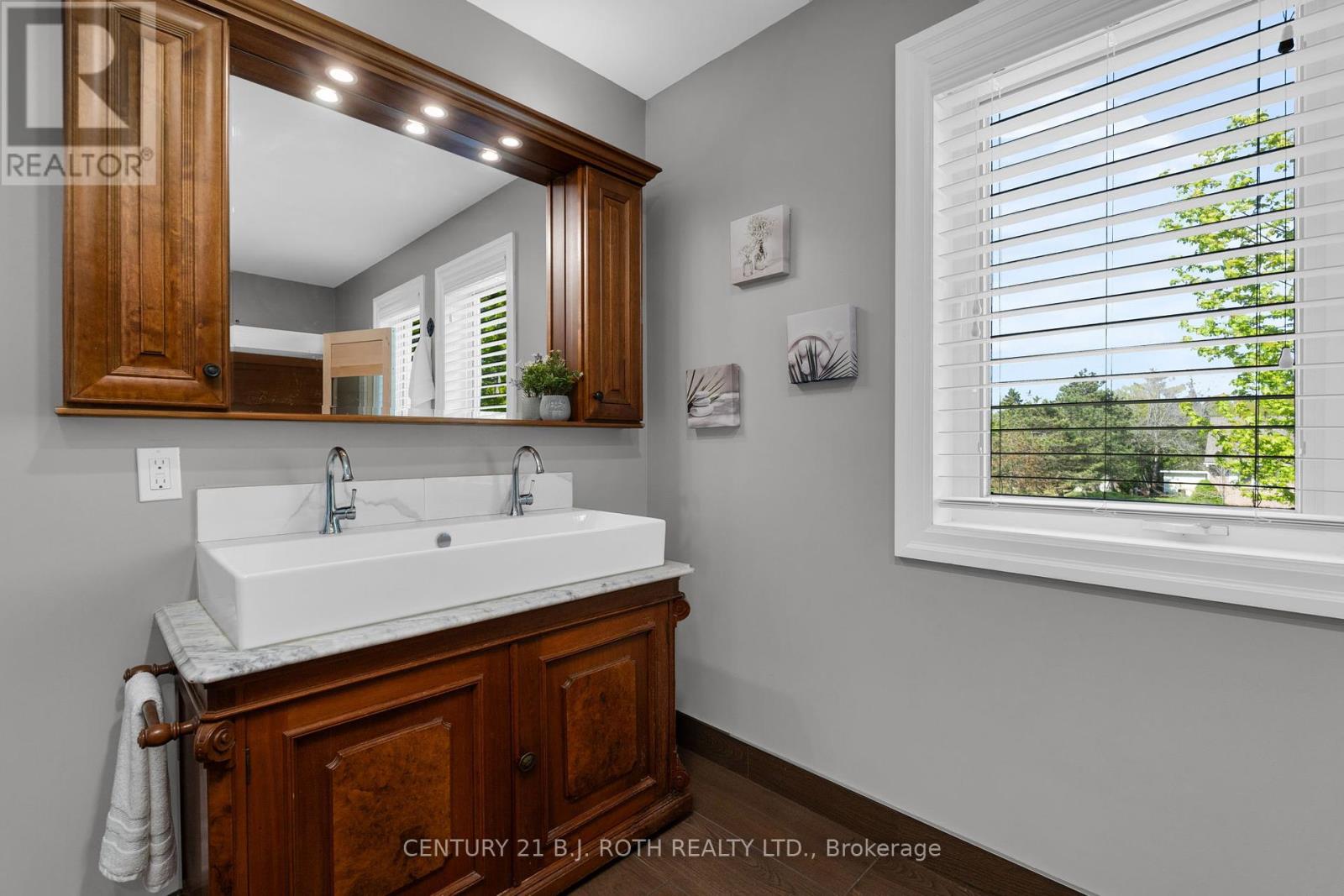 3809 East Street, Innisfil, Ontario  L9S 2L9 - Photo 24 - N12178065