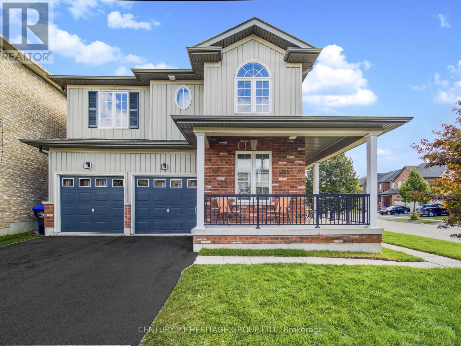 1 Carter Street, Bradford West Gwillimbury (Bradford), Ontario  L3Z 2A4 - Photo 2 - N12178097