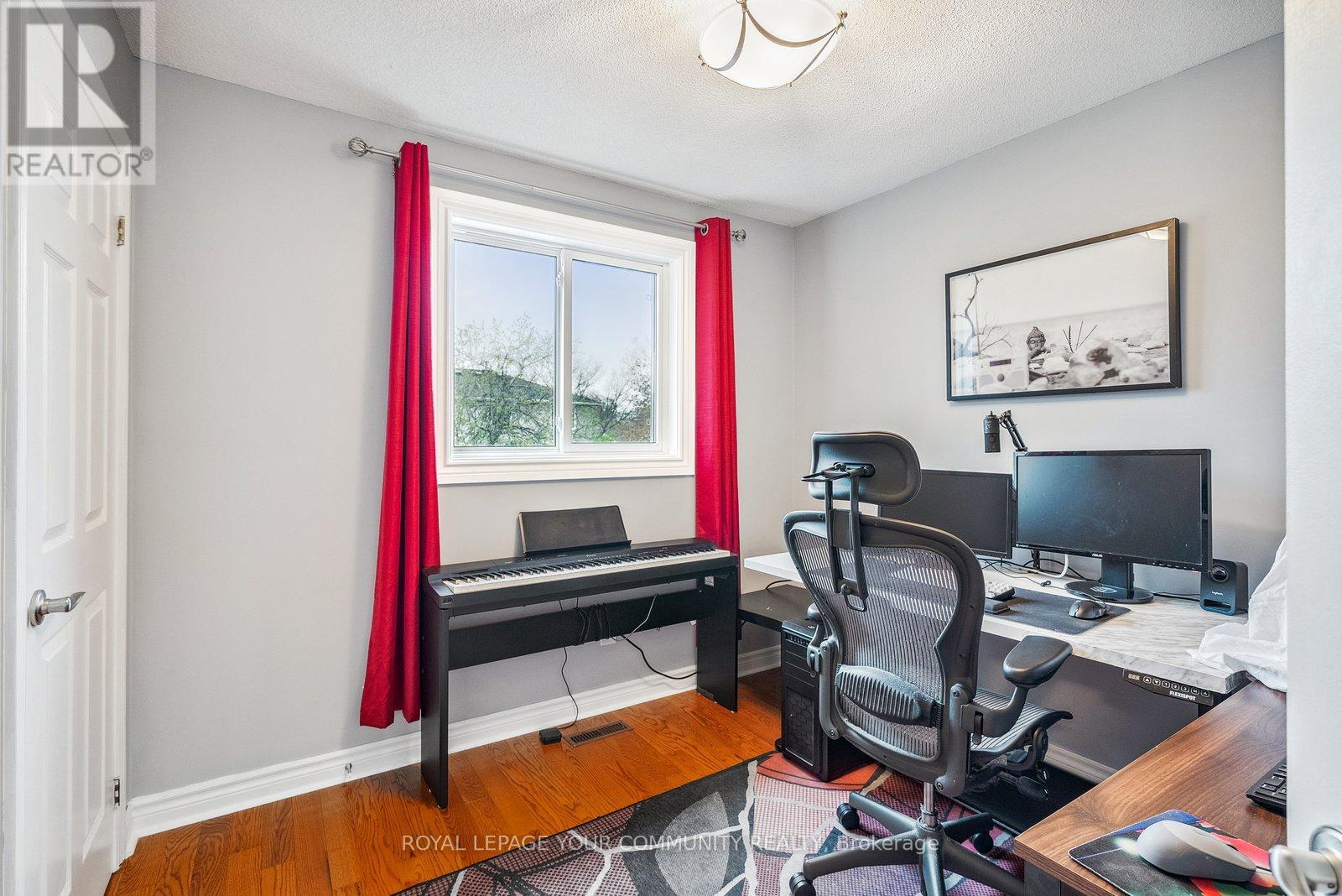 16 Grasett Crescent, Barrie, Ontario  L4N 6Z8 - Photo 19 - S12178016