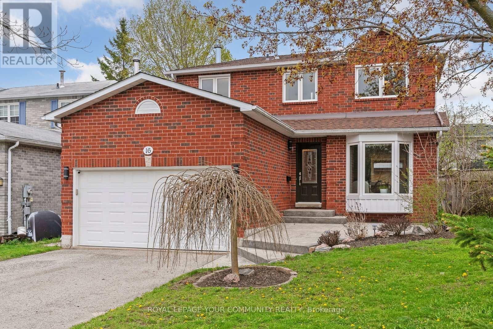 Property at 16 GRASETT CRESCENT image 2