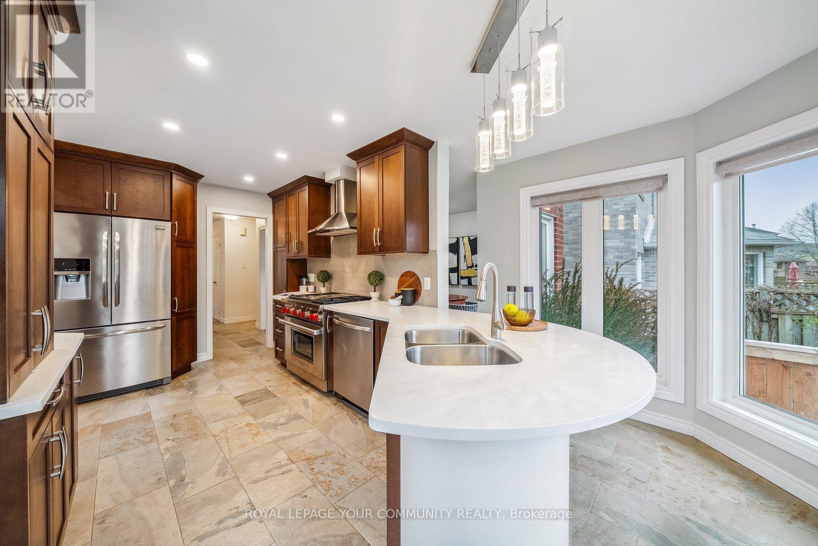 16 Grasett Crescent, Barrie, Ontario  L4N 6Z8 - Photo 6 - S12178016