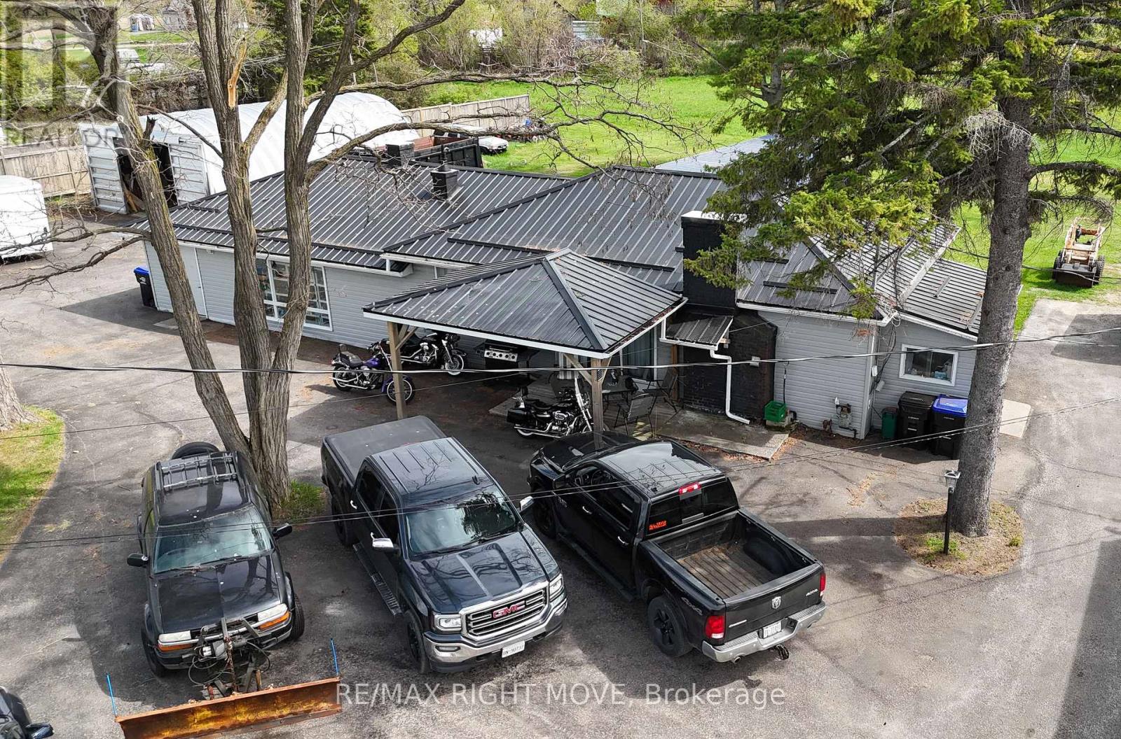 8806 12 Highway, Oro-Medonte, Ontario  L3V 0K1 - Photo 12 - S12178102