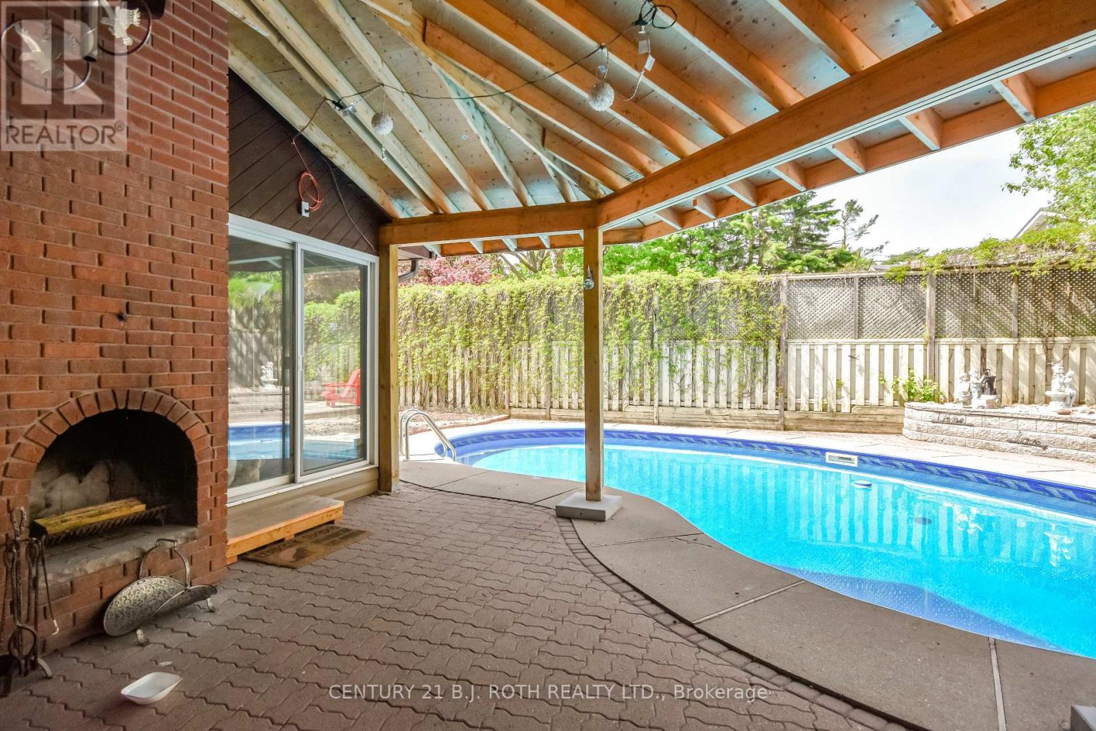 61 Second Street, Orillia, Ontario  L3V 4B3 - Photo 42 - S12178146