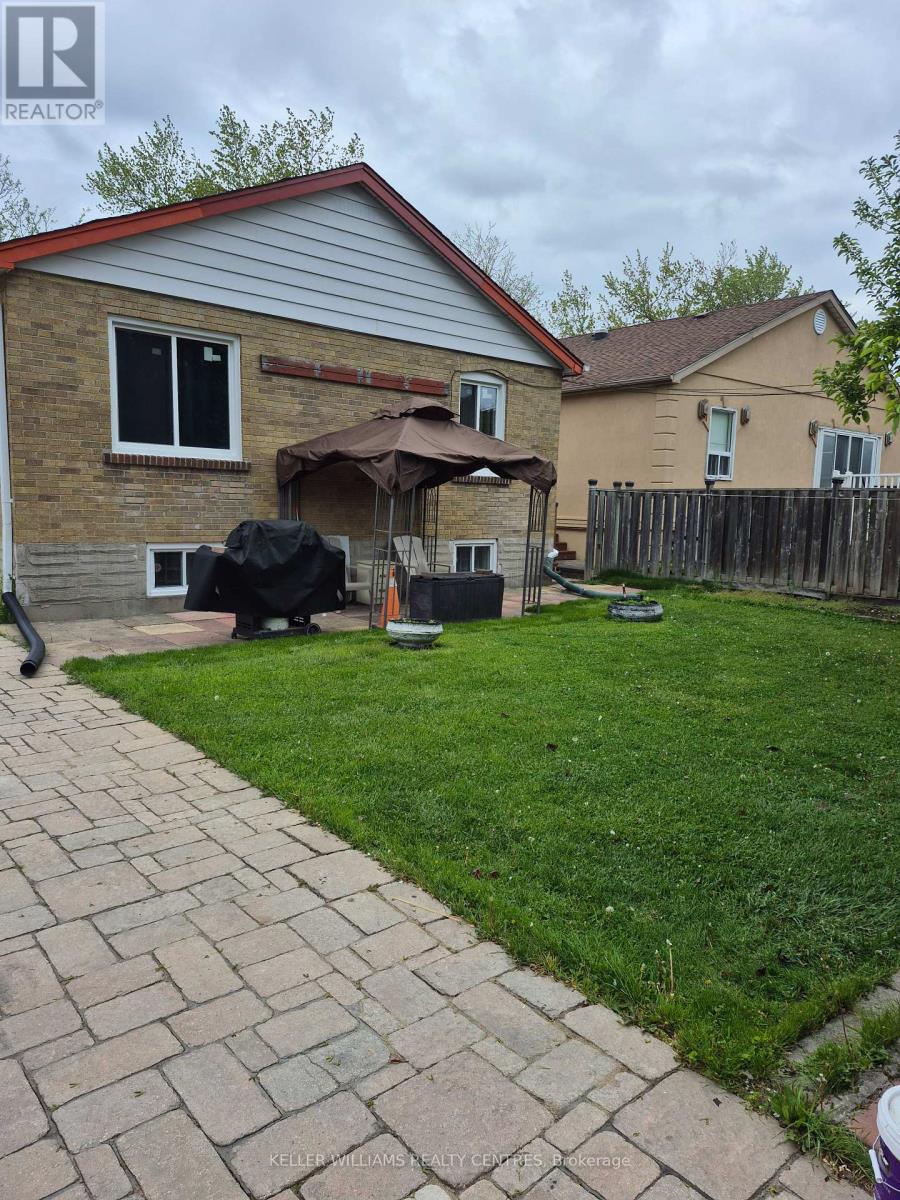 1393 Birchmount Road, Toronto (Dorset Park), Ontario  M1P 2E2 - Photo 18 - E12129133