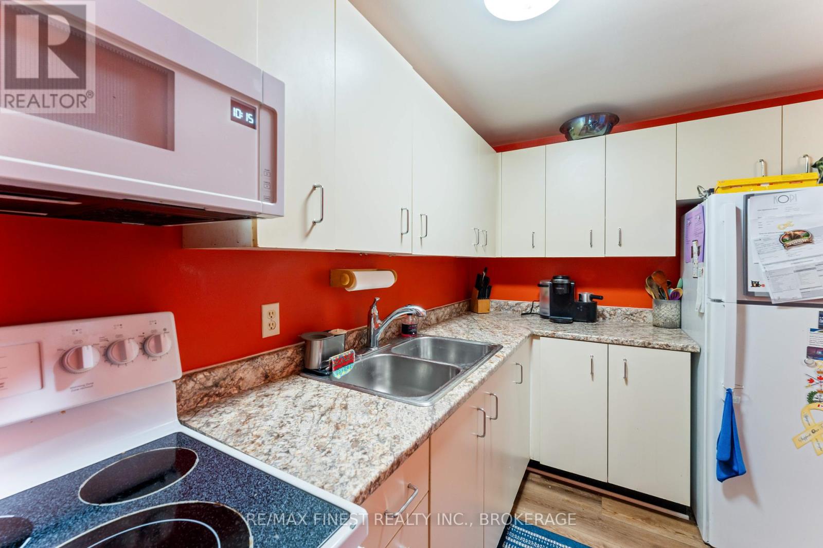 102 - 580 Armstrong Road, Kingston, Ontario  K7M 8M3 - Photo 10 - X12178252