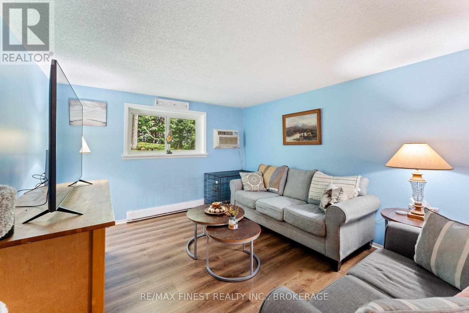 102 - 580 Armstrong Road, Kingston, Ontario  K7M 8M3 - Photo 11 - X12178252