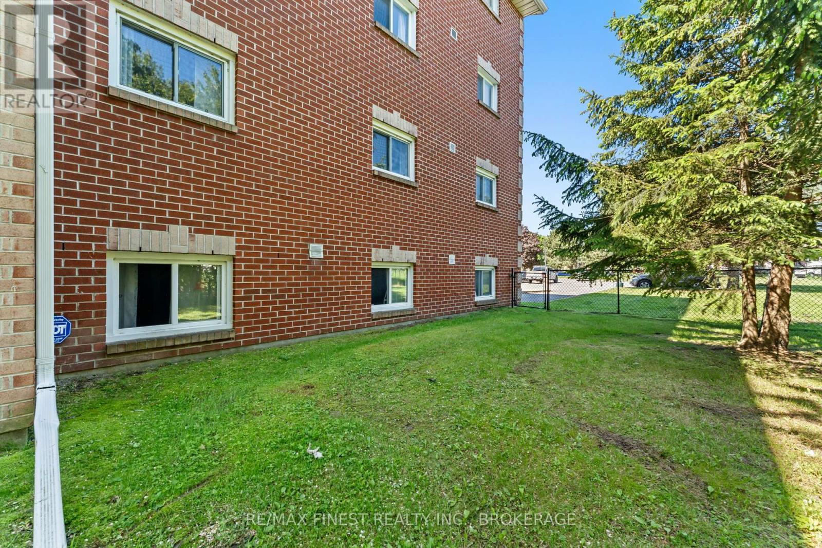 102 - 580 Armstrong Road, Kingston, Ontario  K7M 8M3 - Photo 24 - X12178252