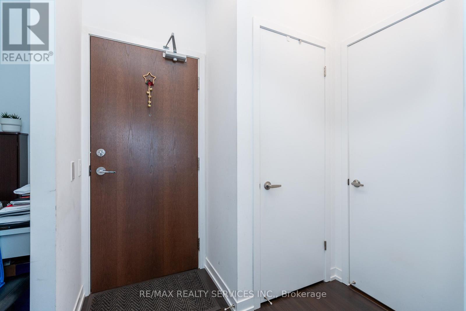 503 - 2560 Eglinton Avenue W, Mississauga, Ontario  L5M 0Y3 - Photo 10 - W12178001