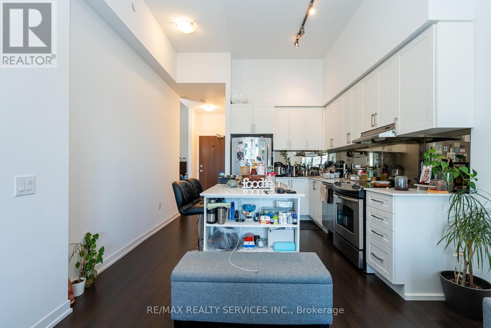 503 - 2560 Eglinton Avenue W, Mississauga, Ontario  L5M 0Y3 - Photo 14 - W12178001