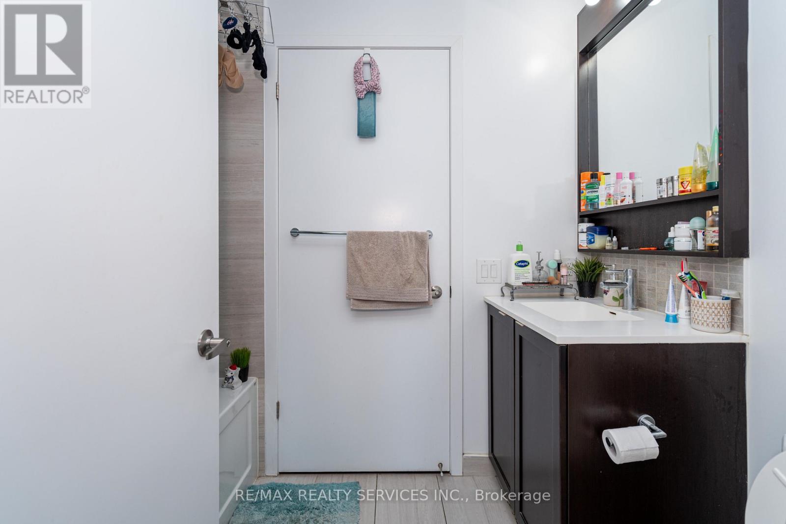 503 - 2560 Eglinton Avenue W, Mississauga, Ontario  L5M 0Y3 - Photo 26 - W12178001