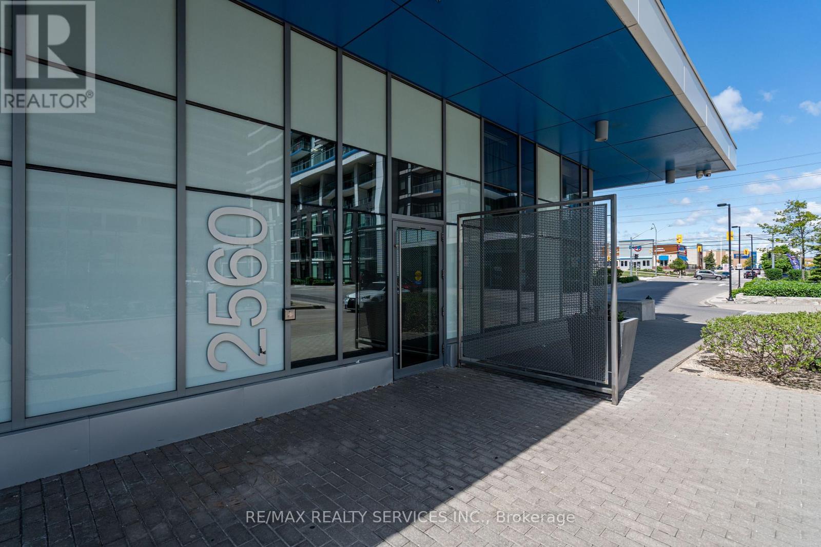 503 - 2560 Eglinton Avenue W, Mississauga, Ontario  L5M 0Y3 - Photo 6 - W12178001
