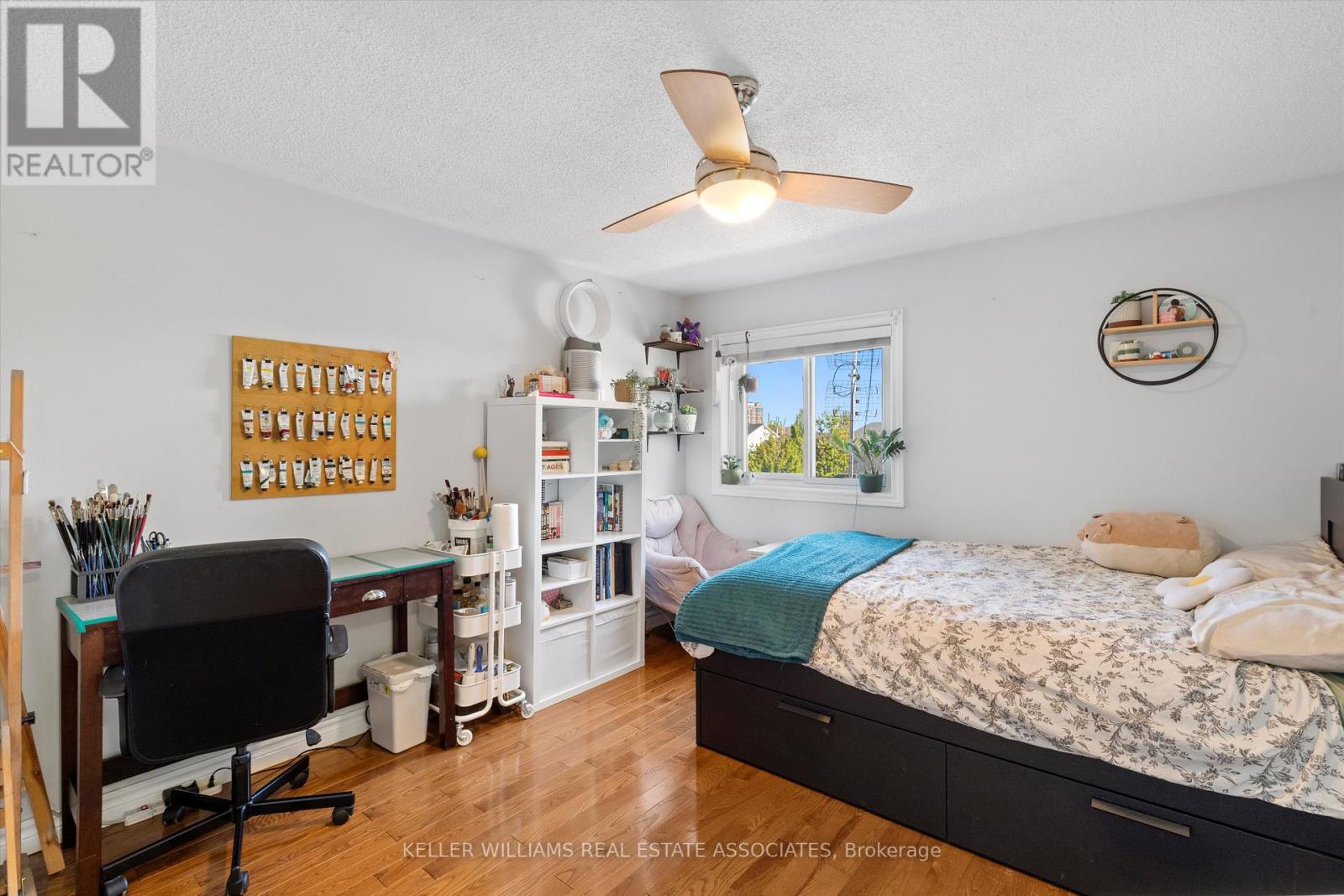 43 Viella Street, Toronto, Ontario  M6N 5C6 - Photo 15 - W12178003