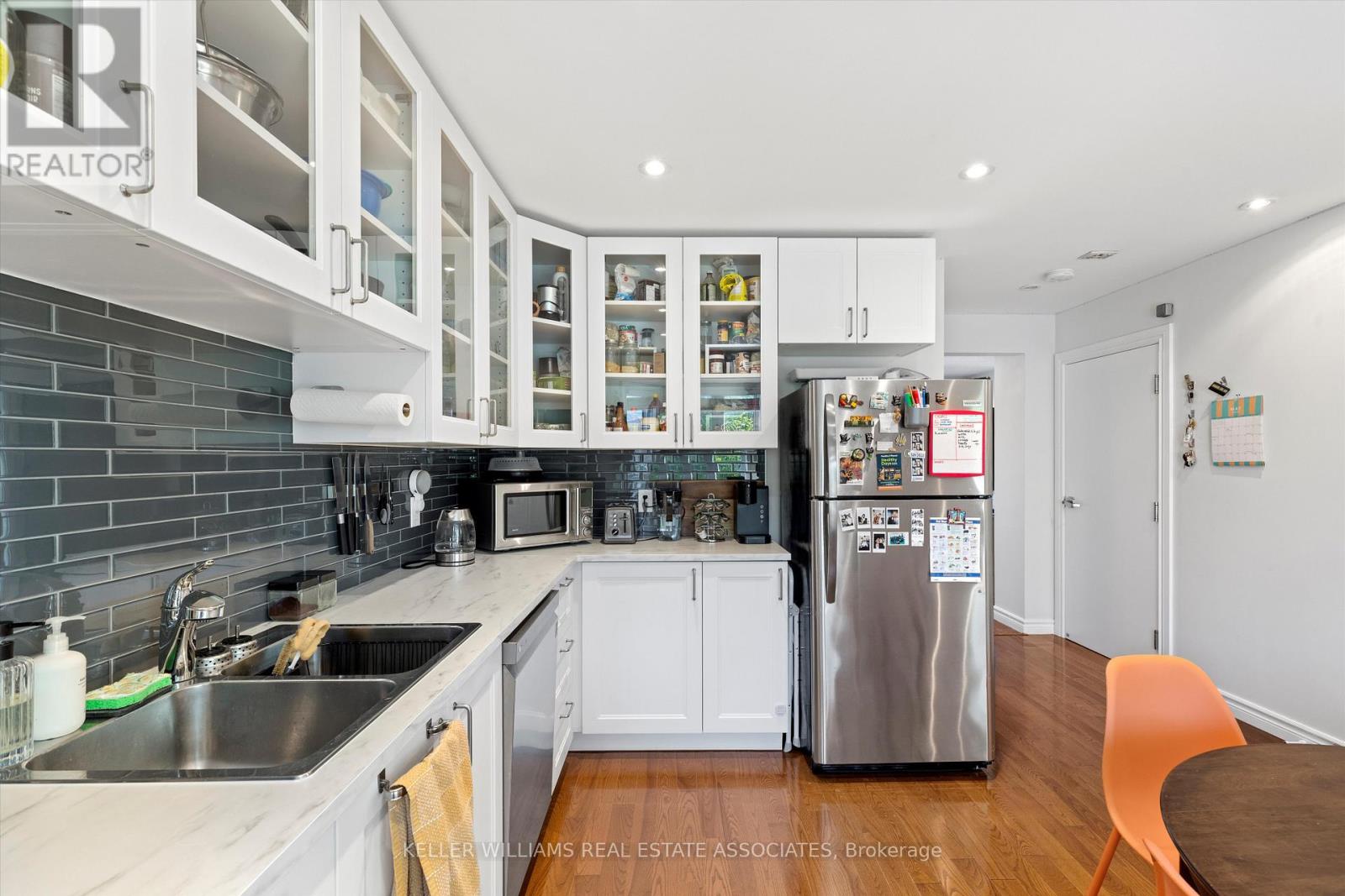 43 Viella Street, Toronto, Ontario  M6N 5C6 - Photo 22 - W12178003
