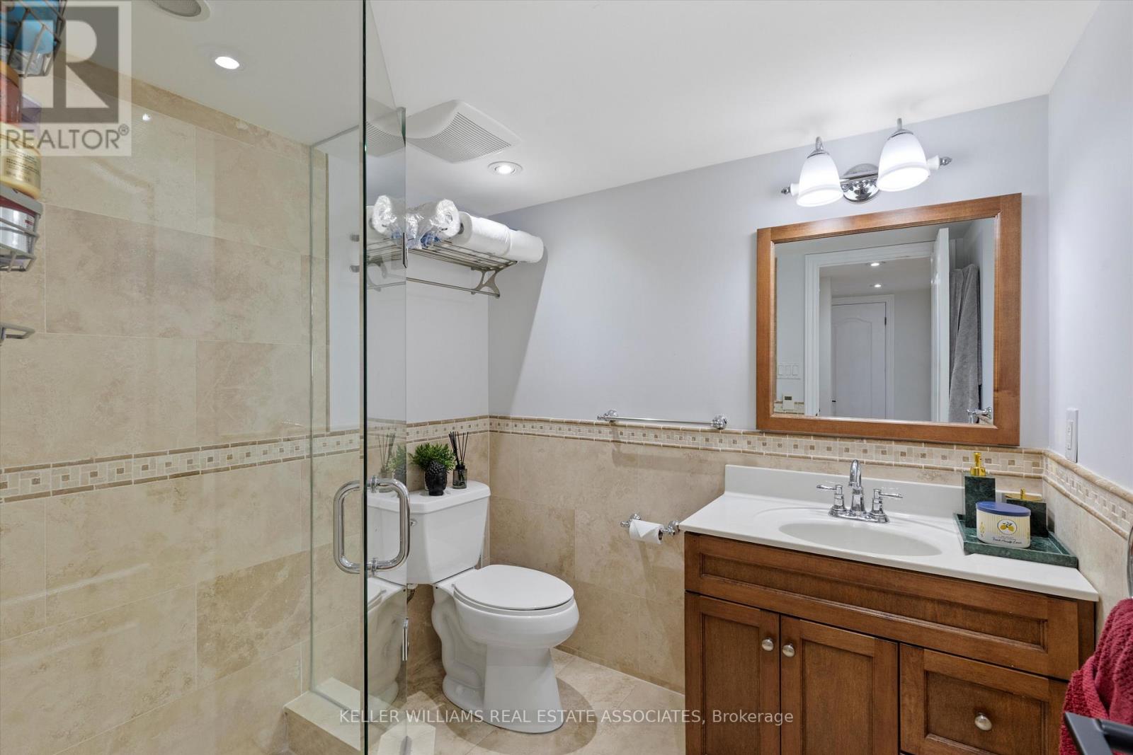 43 Viella Street, Toronto, Ontario  M6N 5C6 - Photo 30 - W12178003
