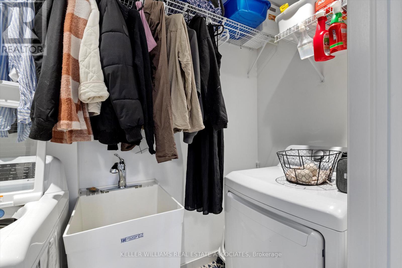 43 Viella Street, Toronto, Ontario  M6N 5C6 - Photo 33 - W12178003
