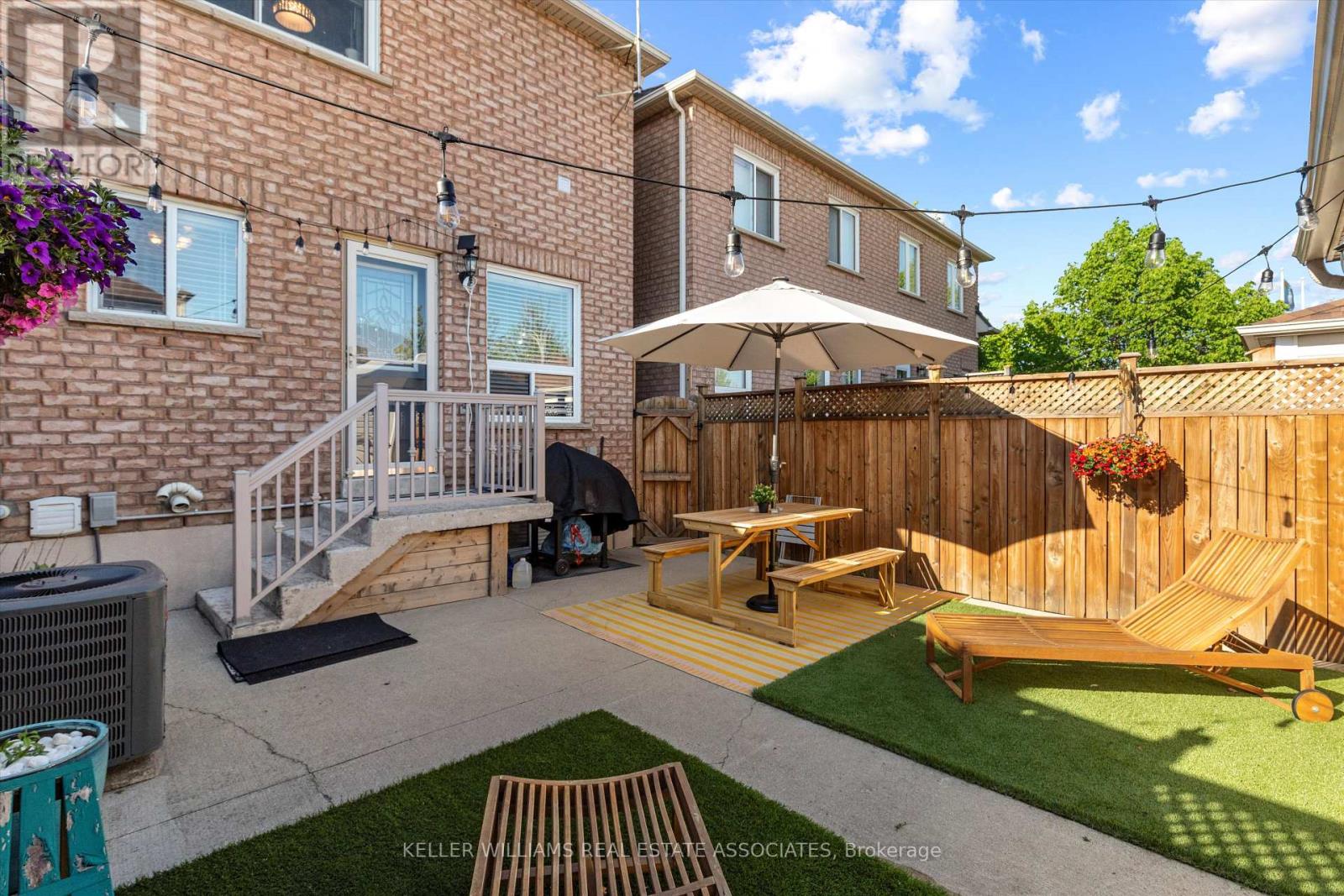 43 Viella Street, Toronto, Ontario  M6N 5C6 - Photo 35 - W12178003