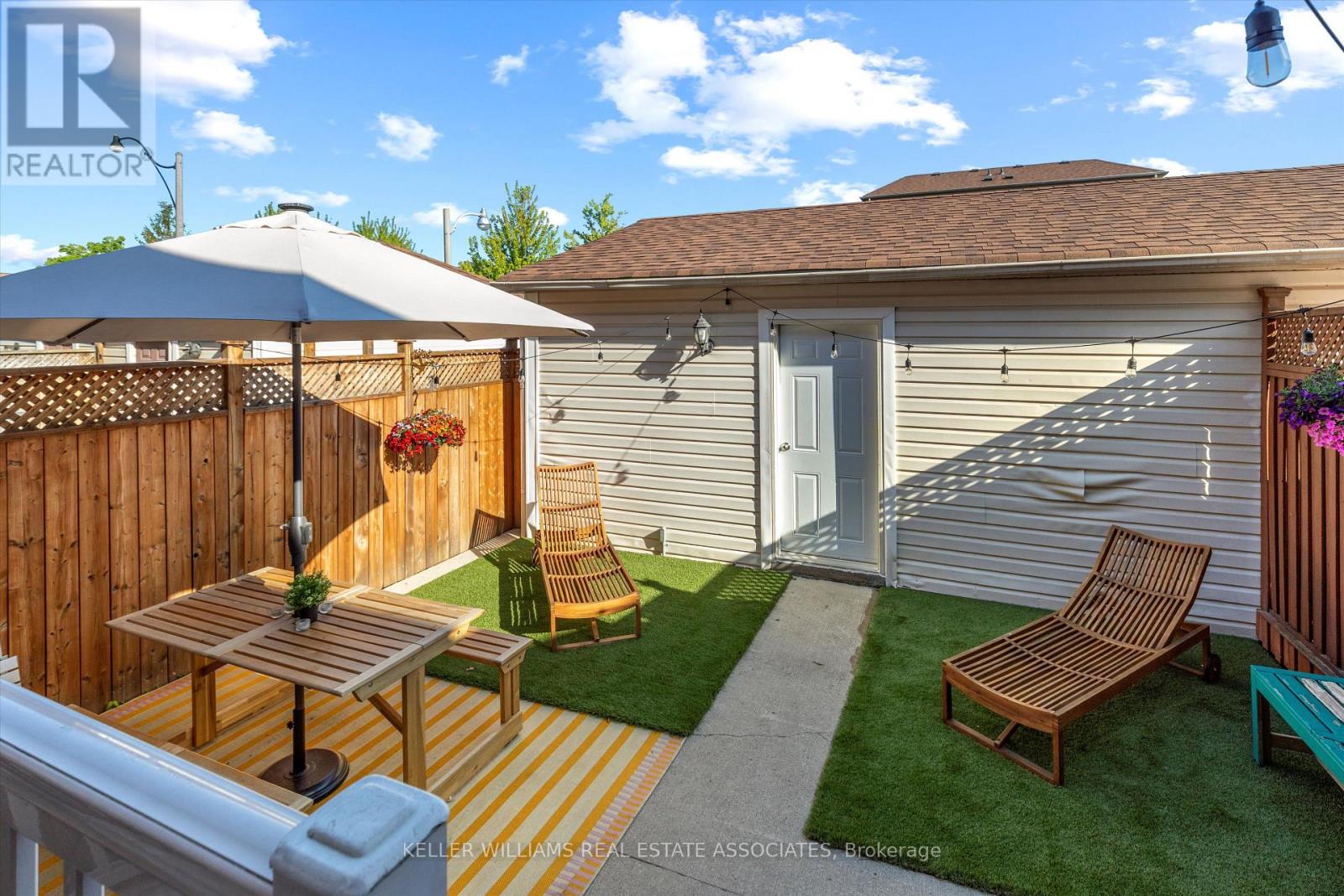 43 Viella Street, Toronto, Ontario  M6N 5C6 - Photo 38 - W12178003