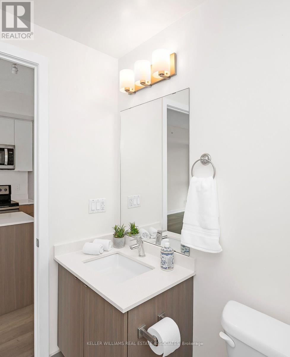 B412 - 5240 Dundas Street, Burlington, Ontario  L7L 0J6 - Photo 13 - W12178013