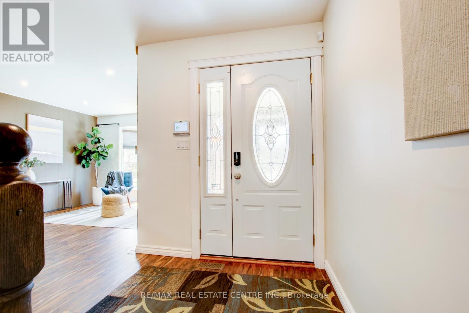 3 Passmore Avenue, Orangeville, Ontario  L9W 4C9 - Photo 7 - W12178054