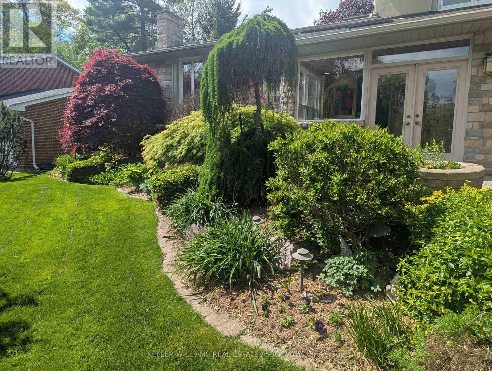 Property at 1443 BIRCHWOOD DRIVE image 2